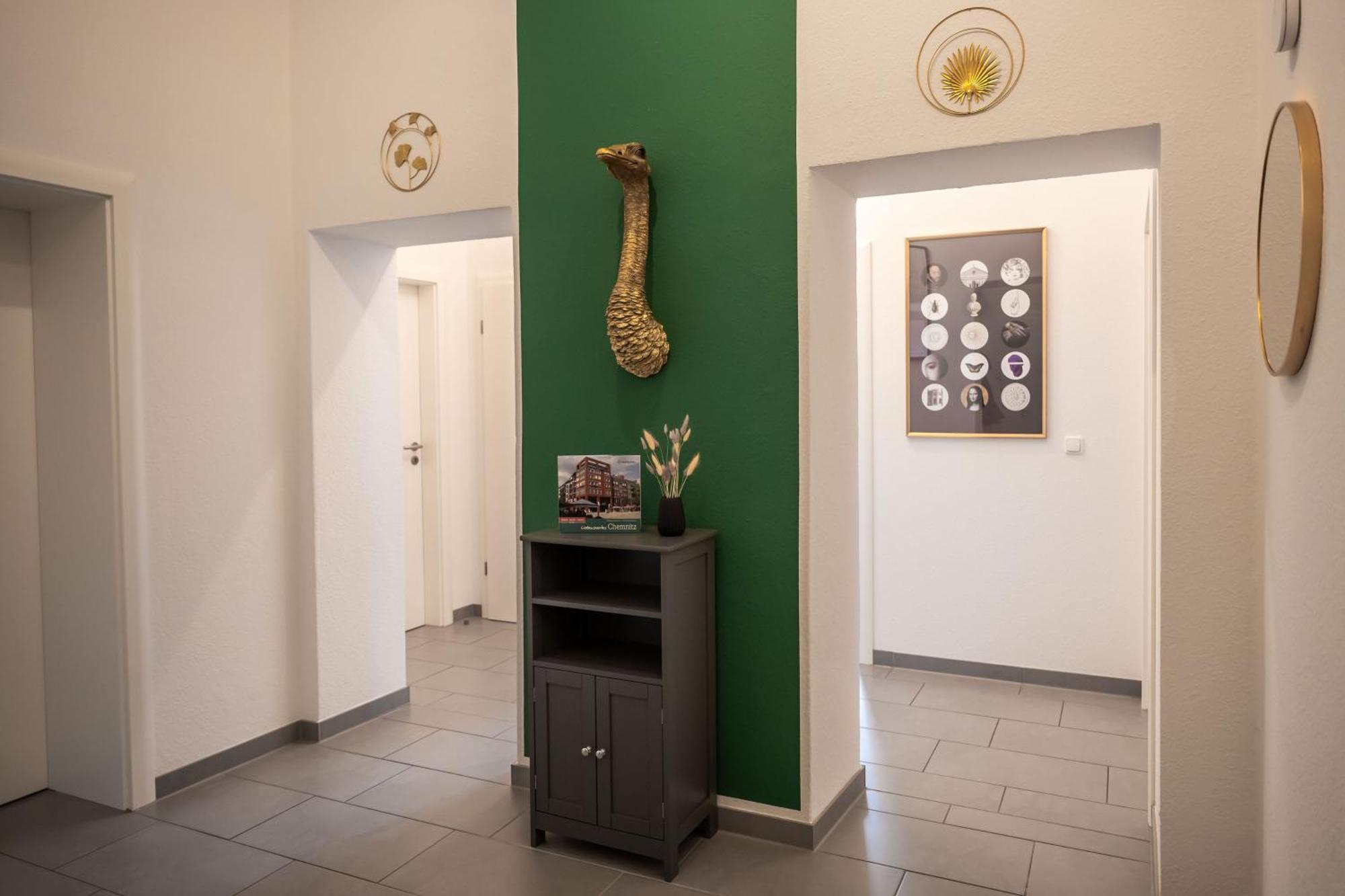 T21 - Apartment Direkt Im Zentrum Mit Parkplatz Chemnitz Extérieur photo